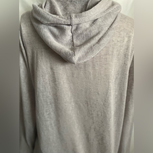 Semi-sheer grey pullover hoodie sz s - Picture 4 of 7
